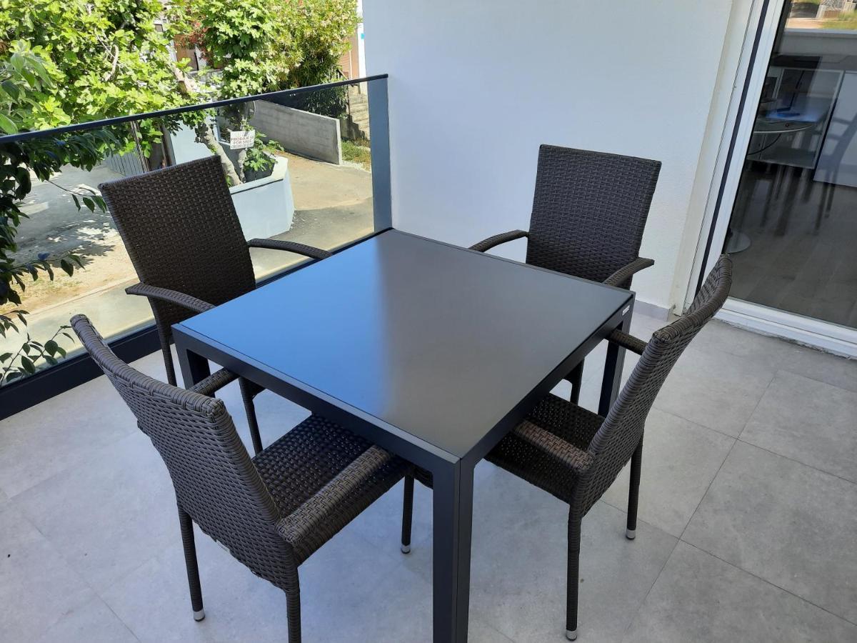 Apartments Matkovic Vir Ngoại thất bức ảnh