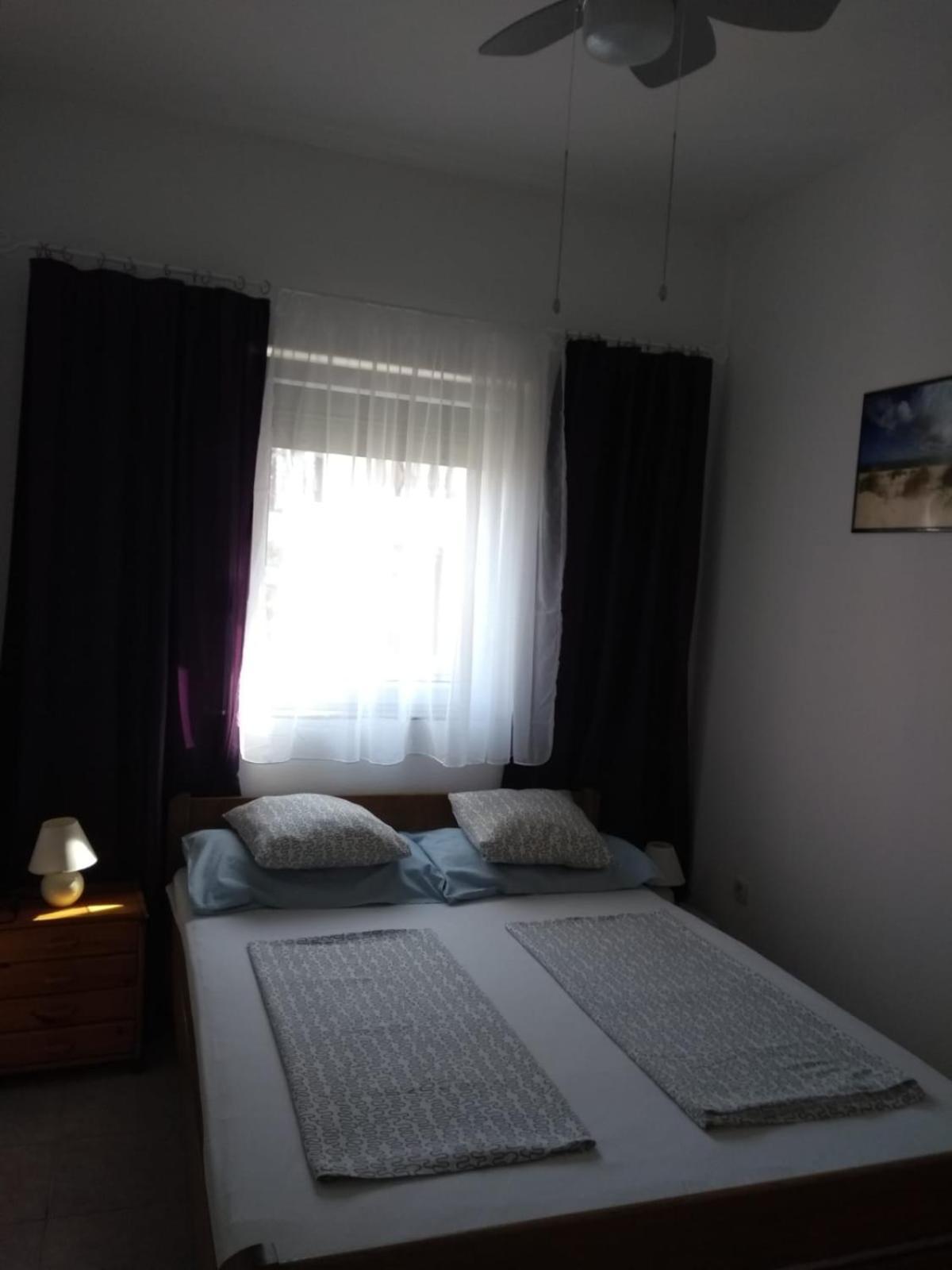 Apartments Matkovic Vir Ngoại thất bức ảnh