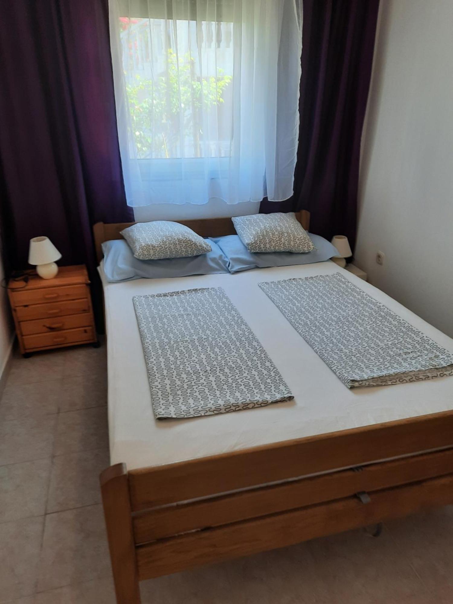Apartments Matkovic Vir Ngoại thất bức ảnh