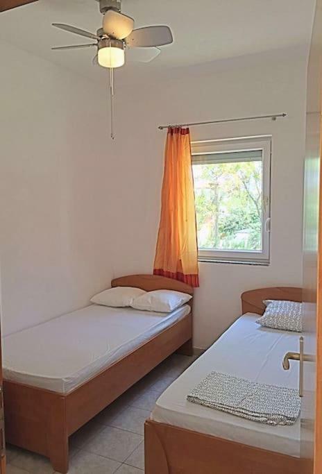 Apartments Matkovic Vir Ngoại thất bức ảnh